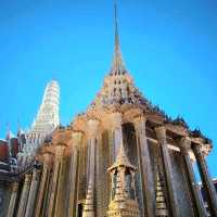 เย็นย่ำ ใกล้ค่ำ ในพระบรมมหาราชวัง