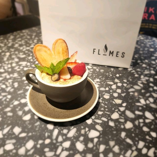Flames📍觀塘鴻圖道