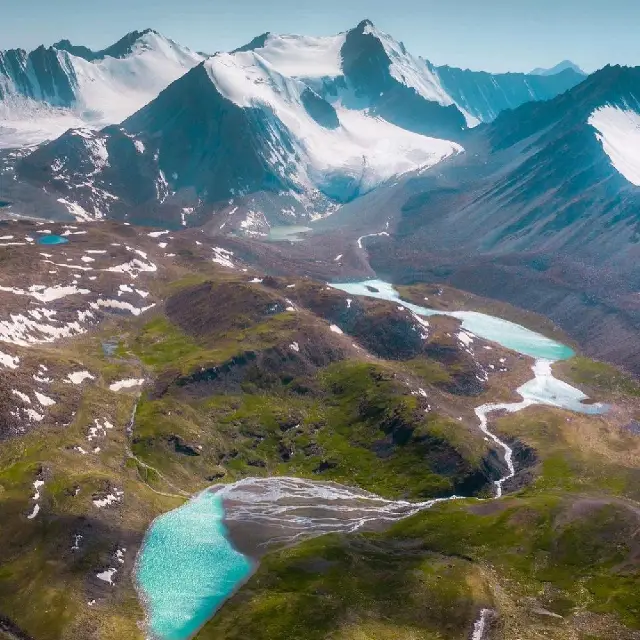 Tian Shan 