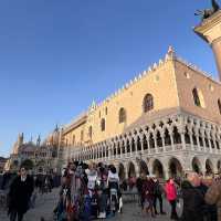 สัมผัสความโรแมนติกที่ Venice 