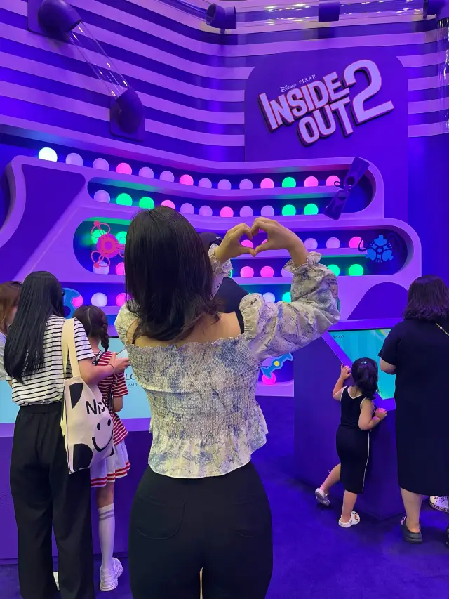 可以看到可愛快閃店的車展