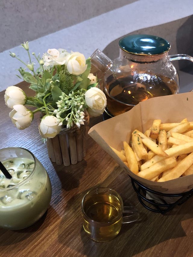 GOOD FOOD IS A GOOD MOOD! GOOD FOOD IS A GOOD MOOD!