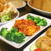 บุฟเฟ่ต์ติ่มซำสุดคุ้ม ที่ห้องอาหารฮ่องเต้