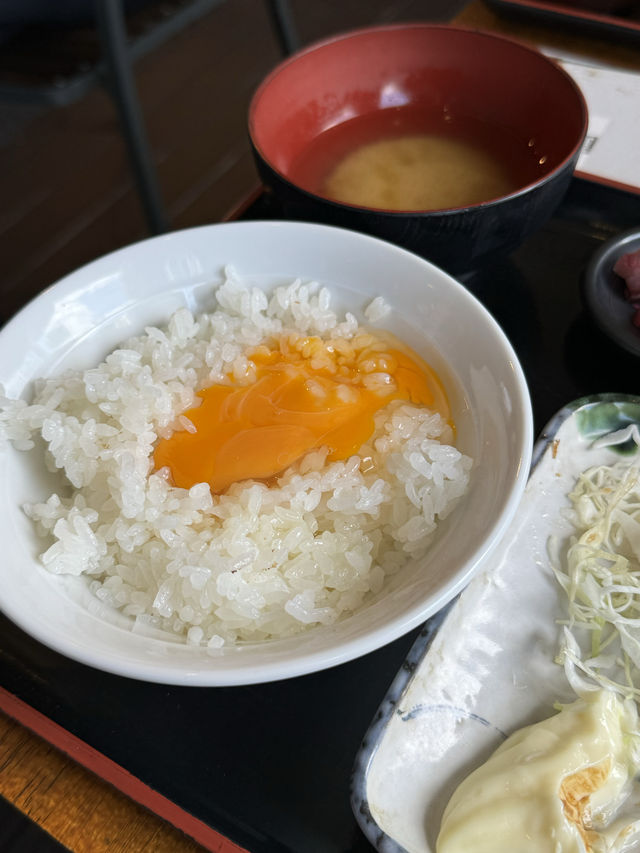 絶品メンチが有名な！コスパランチ【東京/天王洲アイル】