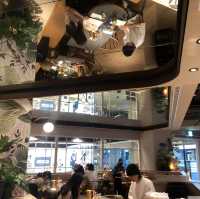 信義區新光三越熱門的早午餐廳🍴