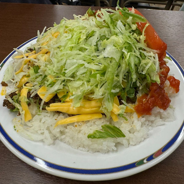【沖縄】キングタコス 喜友名店