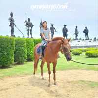  พระบรมราชานุสาวรีย์ อุทยานราชภักดิ์ หัวหิน