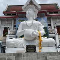 วัดนางชีโชติการาม ปากน้ำภาษีเจริญ เป็นวัดที่สวยงาม