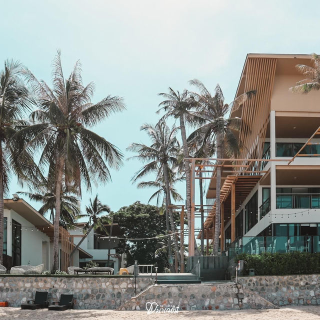ที่พักติดทะเล บรรยากาศดี หาดส่วนตัวสุด ๆ