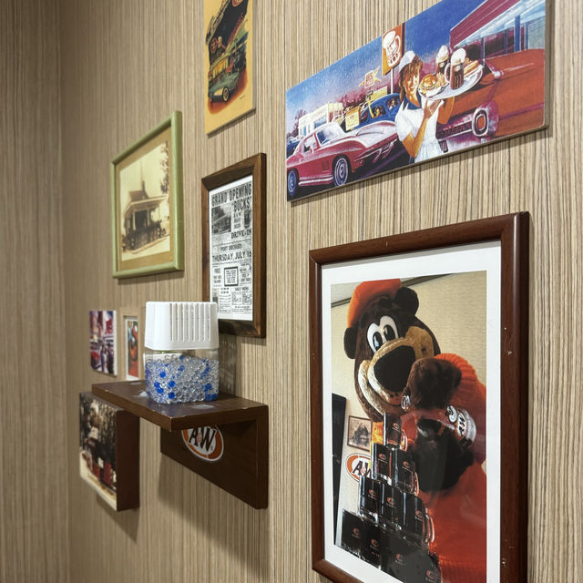 Discovering Okinawa’s Culinary Delights at A&W cafe