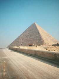 人がいないエジプトのピラミッド🇪🇬この時間に行けば激推しショットが撮れちゃう📸