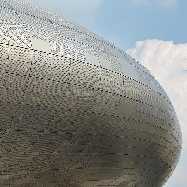 Experience Cutting-Edge Design at Dongdaemun Design Plaza