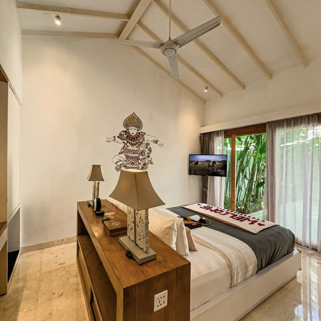 The Jimbaran Villa by iNi Vie Hospitality - Romantic Ocean View Villa In Jimbaran