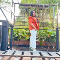 ตลาดน้ำสามวัง พนัสนิคมชลบุรี