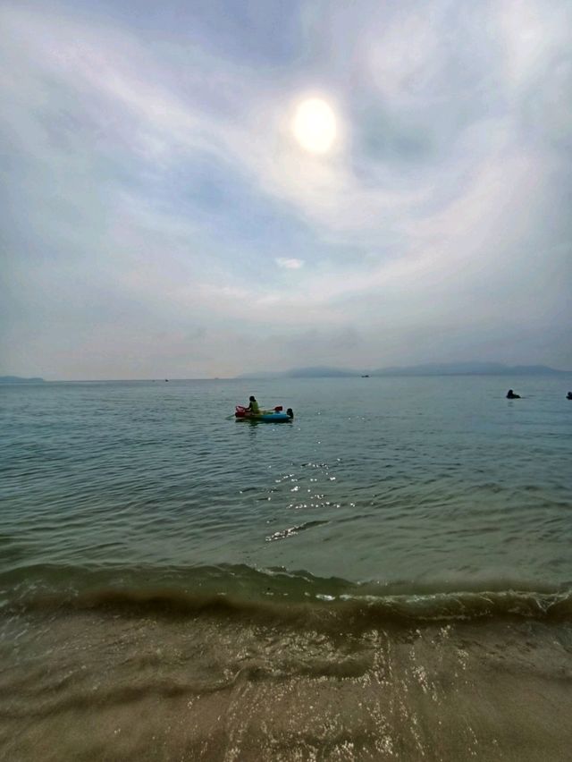 ชายหาดที่มีน้ำใสมาก