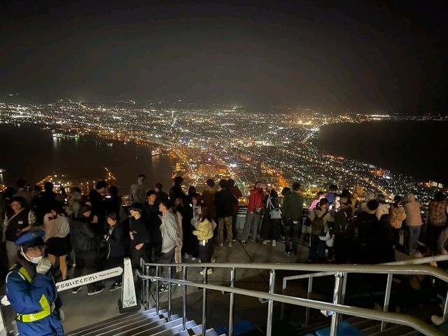 函館景點｜世界三大夜景之一•遺落在輕津海峽上的珠寶盒—函館山夜景