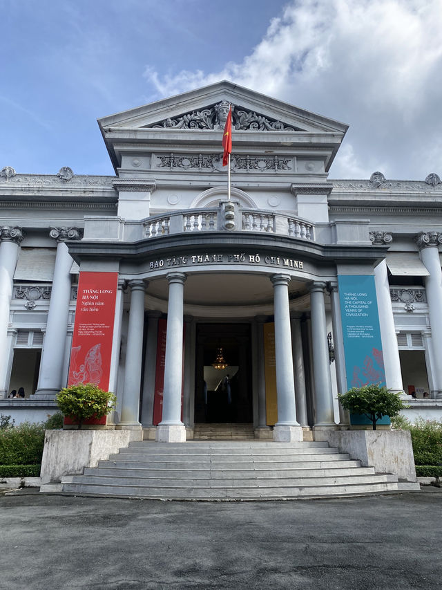 【ホーチミン観光】ホーチミン市博物館で歴史を発見！🏛️ 