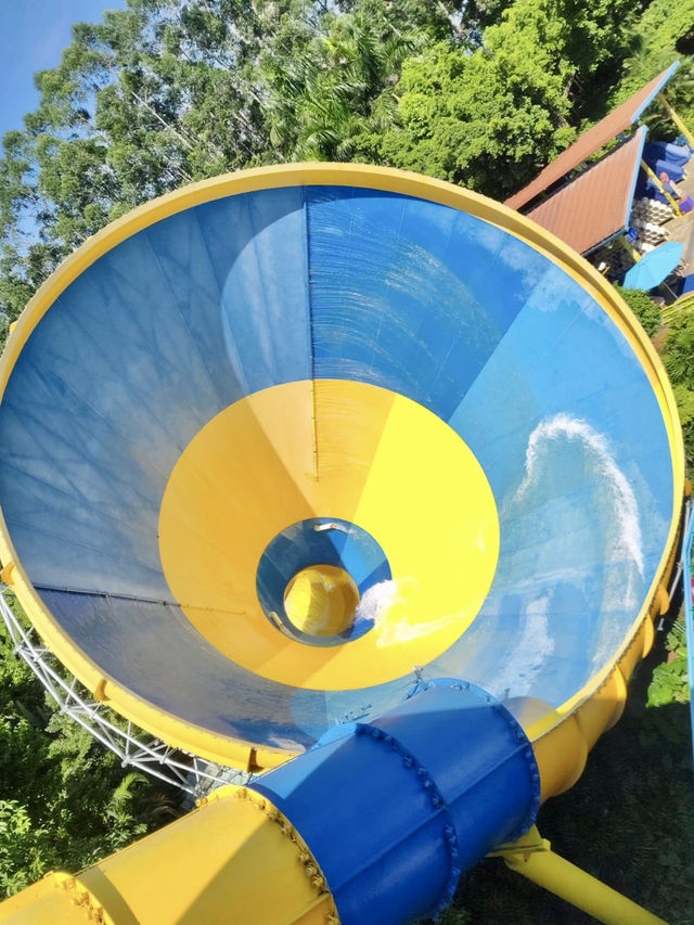 🌊長隆水上樂園：極致清涼與歡樂的水世界