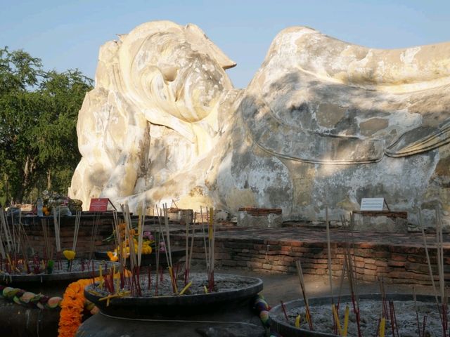 Wat Lokkayasutha วัดโลกยสุธา อยุธยา