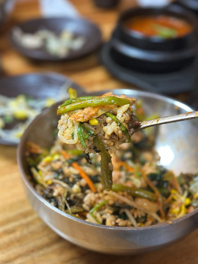 2대째 내려오는 보리비빔밥 맛집 <장승골>