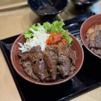 超平價日式燒肉丼🔥！慈雲山山牛🐮