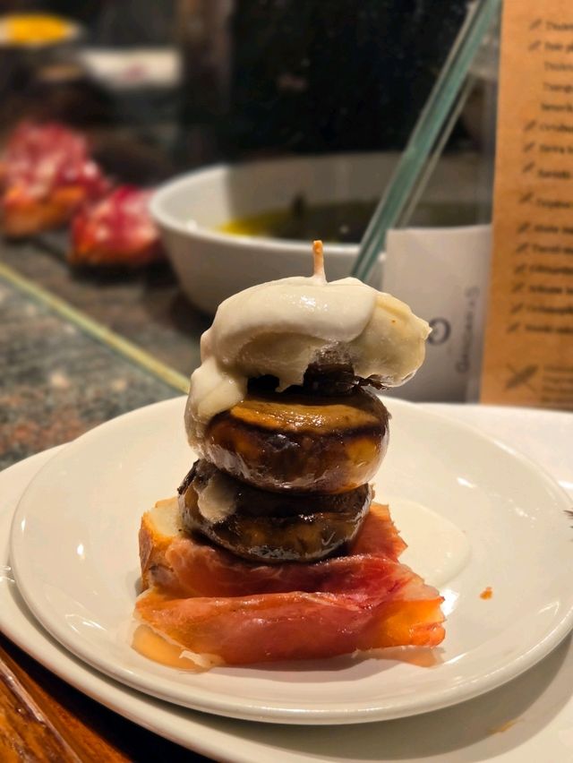 【スペイン】美食の街サン・セバスティアンのおすすめバルをご紹介