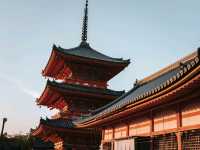 วัดคิโยมิสึเดระ (Kiyomizu-dera Temple)