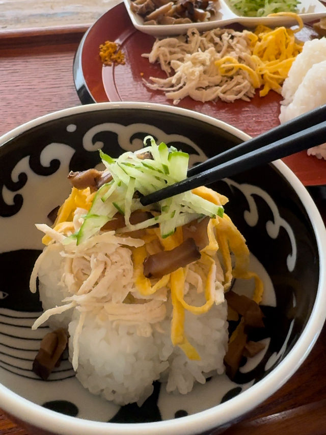 【北九州カフェ】奄美大島の郷土料理が食べられるお店🥢