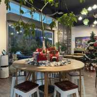 Sipping Christmas Joy at Five Leaf Coffee