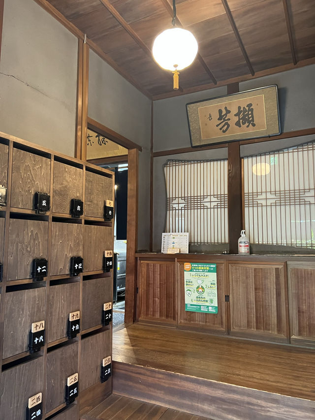 【愛媛旅行】道後温泉／夏目漱石も訪れた有形文化財で食べるお団子🍡