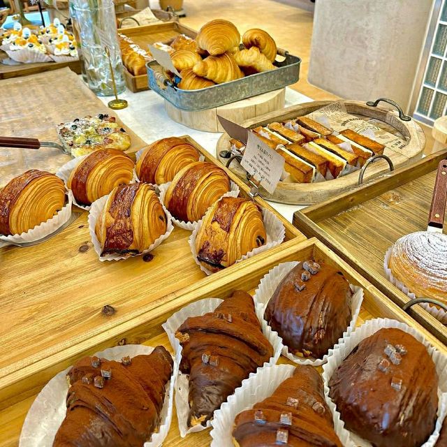 Boulangerie Bakery