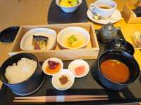 【ROKU KYOTO、LXRホテルズ＆リゾーツ】
