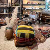 cafe and shop