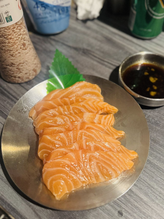 仼食韓燒之必叫三文魚刺身🍣