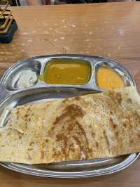 A Flavorful Morning at Sri Ananda Bhawan 🍛☀️