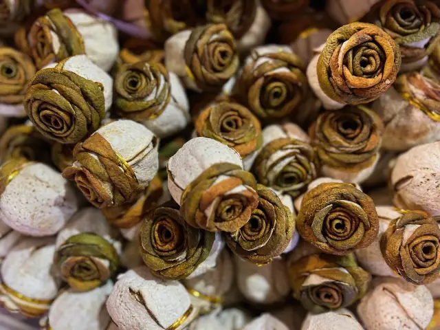 Fragrant Medicine  — The Chenpi of Xinhui (Dried Mandarin Peel)