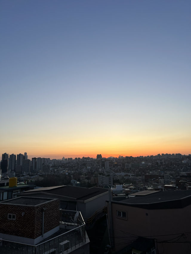 รีวิวย่านแฮบังชน (Haebangchon)