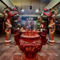 Seeking blessings at Xing’an Temple in Batu 11 Cheras