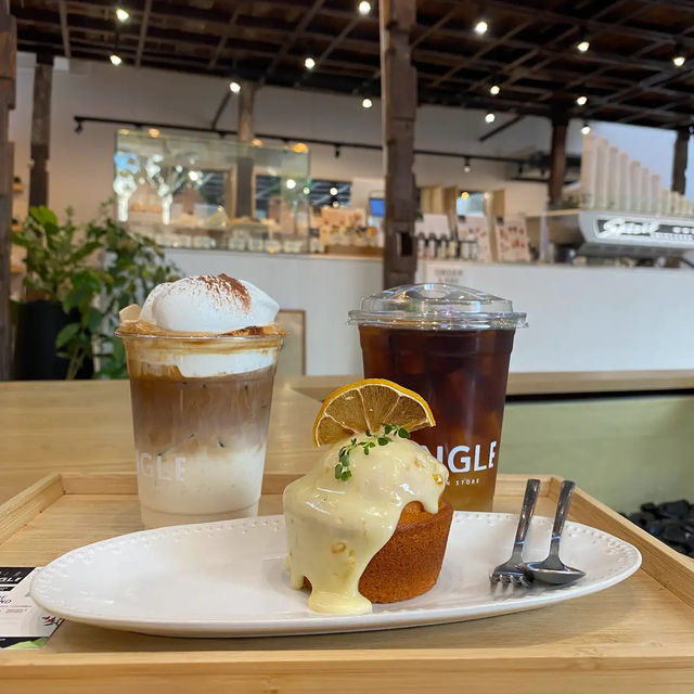 เที่ยวคาเฟ่ชิลๆ ในตัวเมืองเชียงใหม่ 📸