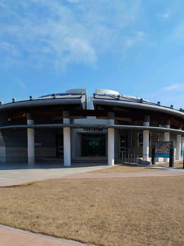 역사 속을 걷는 산책길 ⛩️🌿