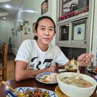 ครัวต้นฝน ร้านอาหารพื้นเมืองรสเด็ด จ. พังงา 
