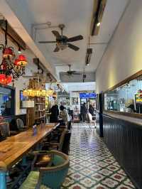 ที่พักเฉิงตู POSHPACKER flipflop youth hostel 