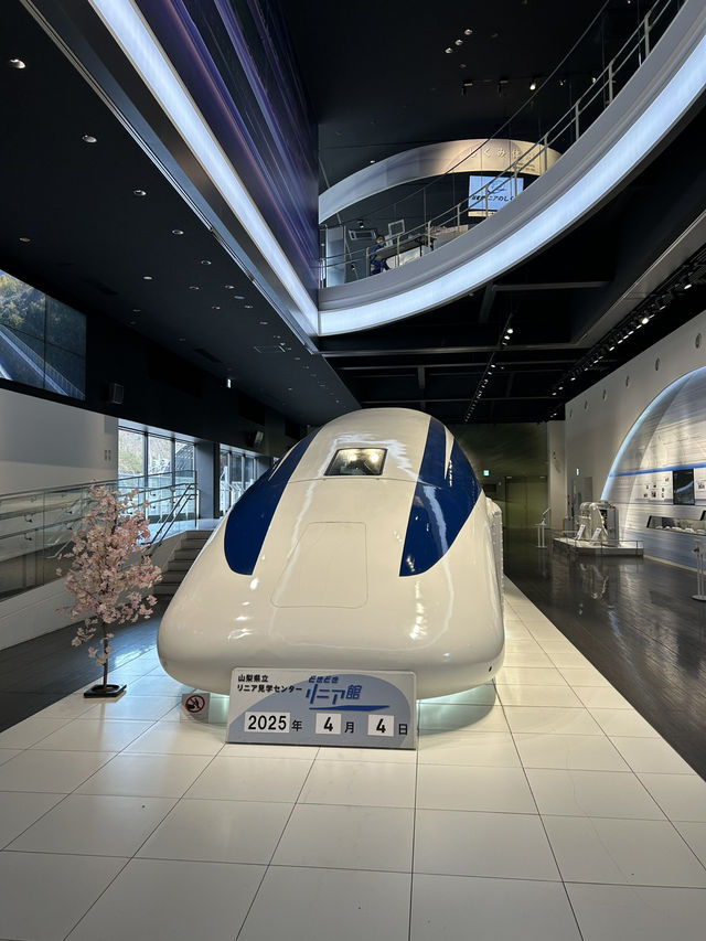 【山梨】500km/hで走るリニアを見れるリニア見学センター
