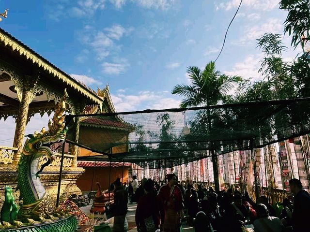 中國雲南西雙版納勐海著名景點：勐混大白塔，適合打卡拍照📸