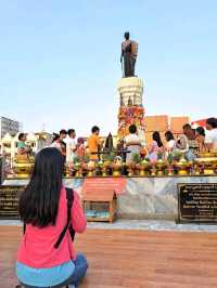 ลานย่าโมเมืองโคราช กับ 3 สิ่งควรรู้ เคลลับขอพรปังๆ