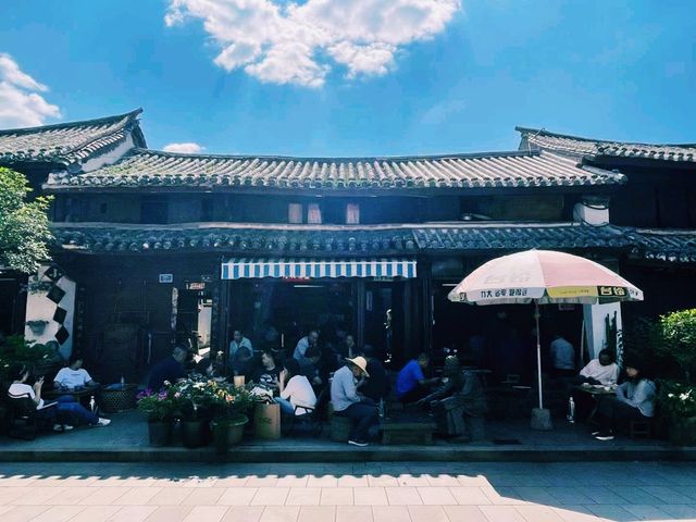 中國大理巍山古城著名茶室：巍山·百年老店老茶室