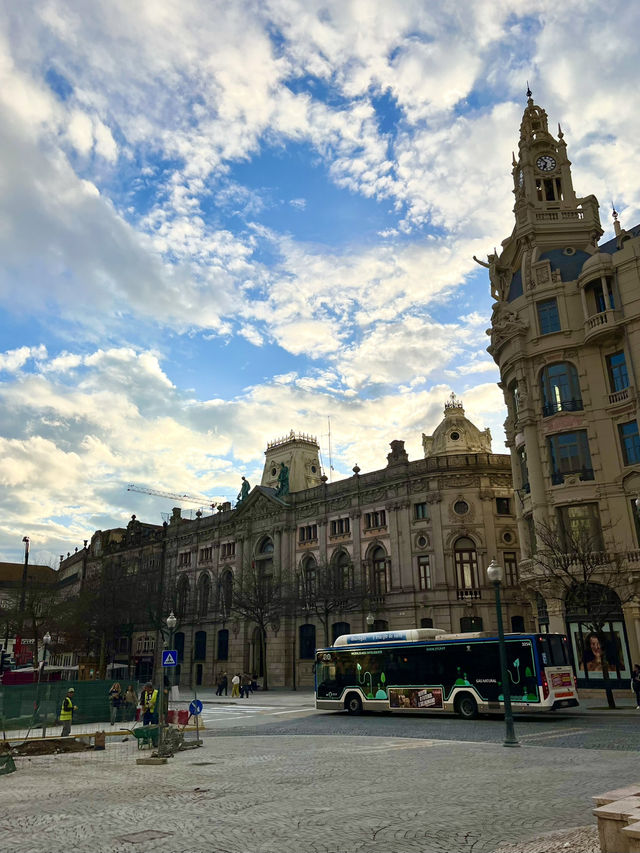 🇵🇹포르투 Liberdade 광장의 풍경🏛️