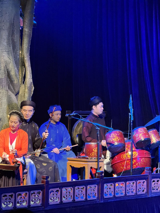 Hustle to Harmony: A Whirlwind Escape to Hanoi