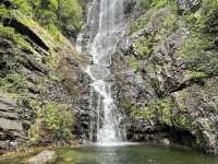 🌿 Seven Wells Waterfall: Langkawi’s Natural Infinity Pool in the Sky!