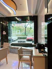 Linghang Hotel
